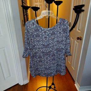 Pull over mixed media blouse.